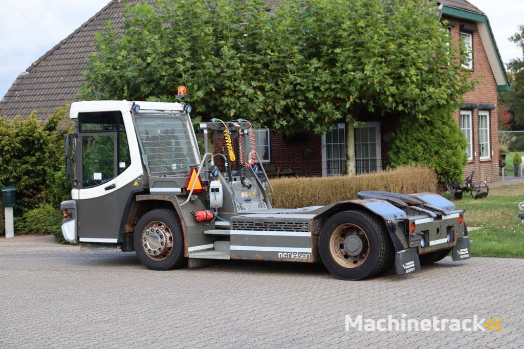 Terminal Trekker Terberg DT183 Diesel 2016