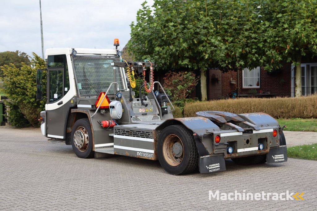 Terminal Trekker Terberg DT183 Diesel 2016