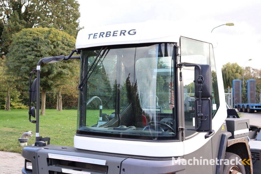 Terminal Trekker Terberg DT183 Diesel 2016