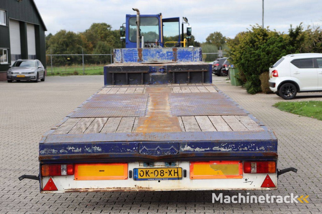 Flatbed Trailer Nooteboom MCO-48-03V/L 2009