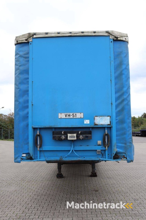 Curtainsider trailer Pacton TBD339 2001