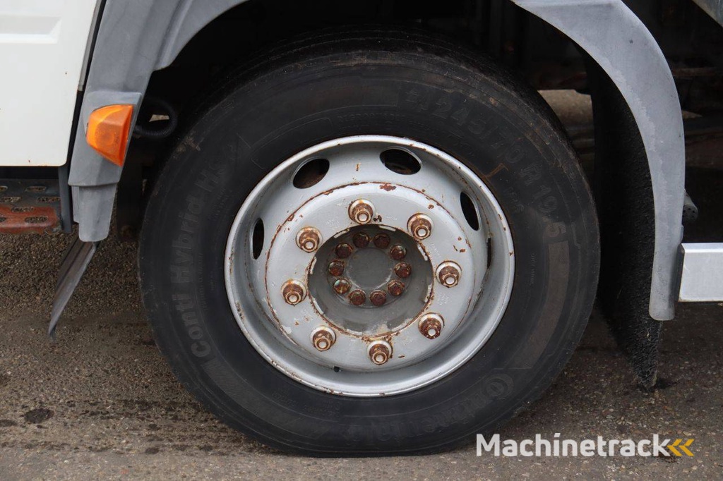 Volvo FL6 Diesel 250hp box truck