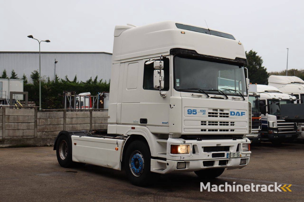 Chassis Cabin DAF 95 430 ATI Diesel 430hp