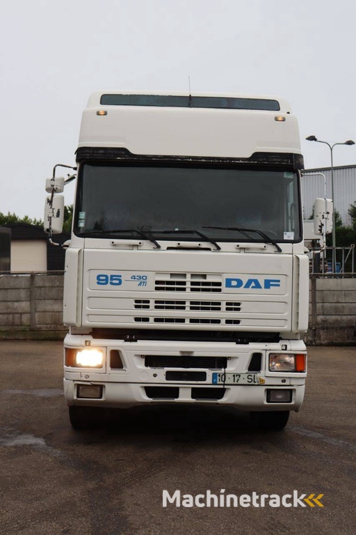 Chassis Cabin DAF 95 430 ATI Diesel 430hp