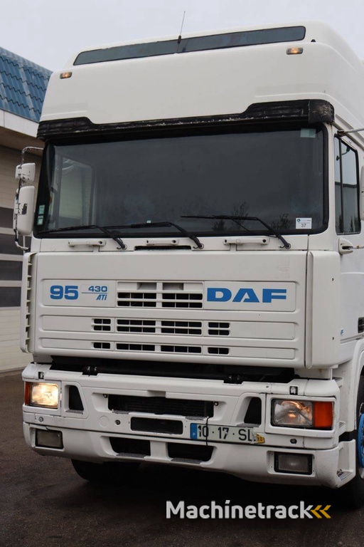 Chassis Cabin DAF 95 430 ATI Diesel 430hp