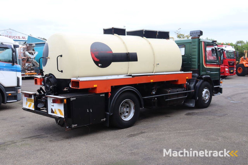 Tankwagen Scania CG13 Diesel 190pk 1987