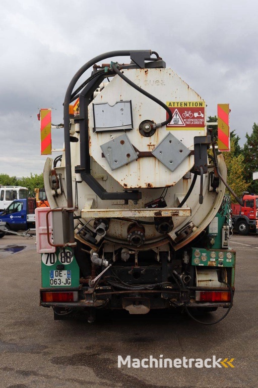 Vrachtwagen MAN 33.360 Diesel 360pk 2002