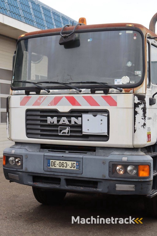 Vrachtwagen MAN 33.360 Diesel 360pk 2002