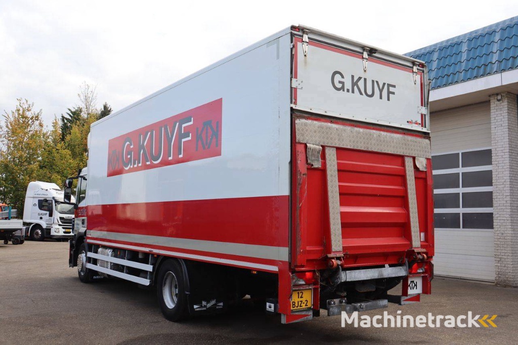 Vrachtwagen Iveco AD190S/P Diesel 311pk 2017