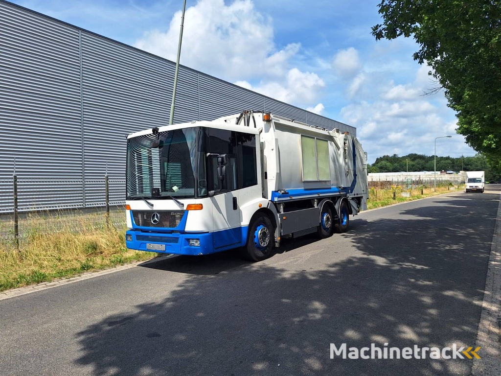 Vuilniswagen Mercedes Econic Diesel 2009