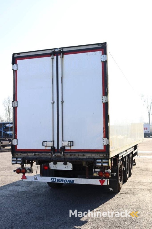 Closed Semi-trailer Schmitz Cargobull SKO 24 2014