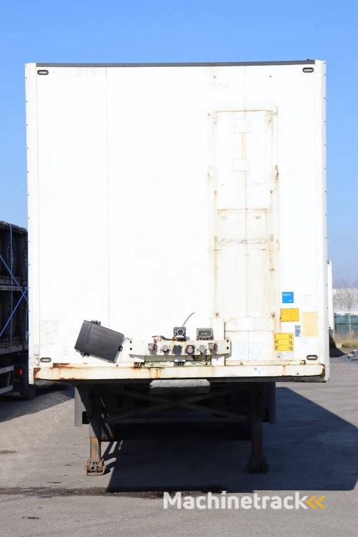 Closed Semi-trailer Schmitz Cargobull SKO 24 2014