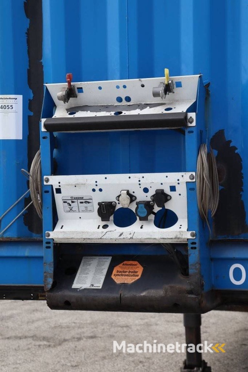 Krone SD 2014 sliding tarpaulin trailer