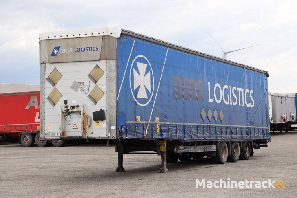 Schmitz Cargobull SCB*S3T 2013 sliding tarpaulin trailer
