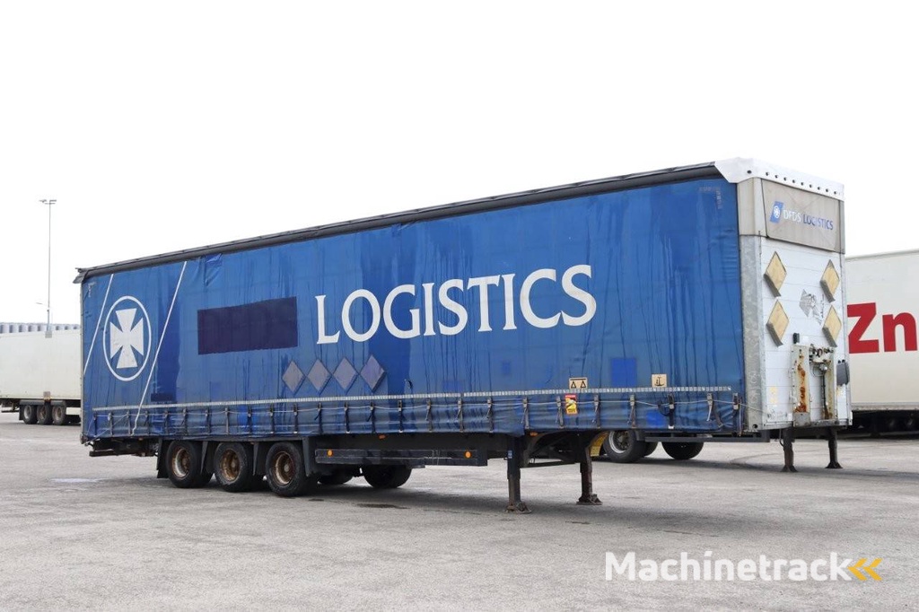 Schmitz Cargobull SCB*S3T 2013 sliding tarpaulin trailer