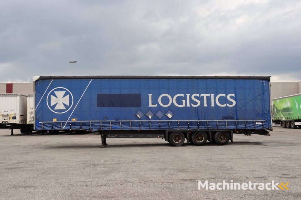 Schmitz Cargobull SCB*S3T 2013 sliding tarpaulin trailer
