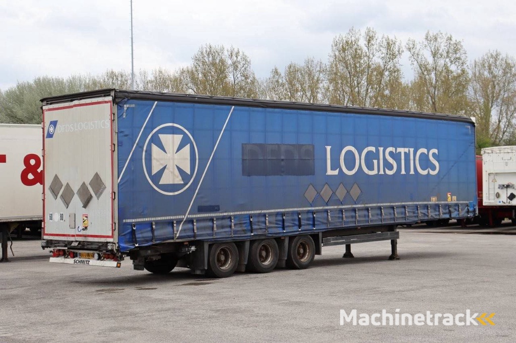 Schmitz Cargobull sliding tarpaulin trailer N/A 2013