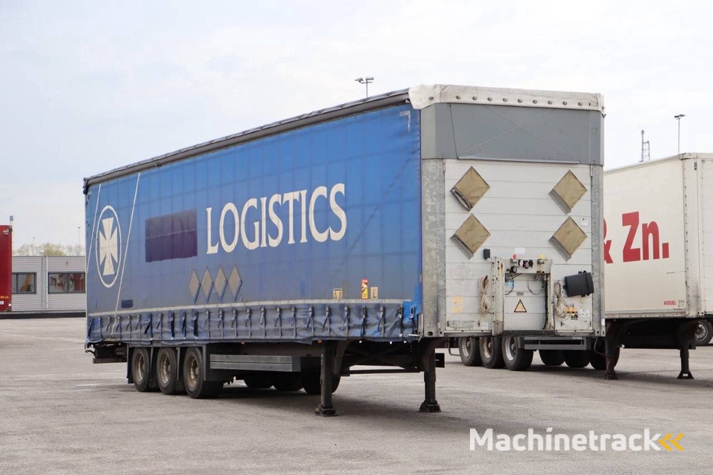 Schmitz Cargobull sliding tarpaulin trailer N/A 2013