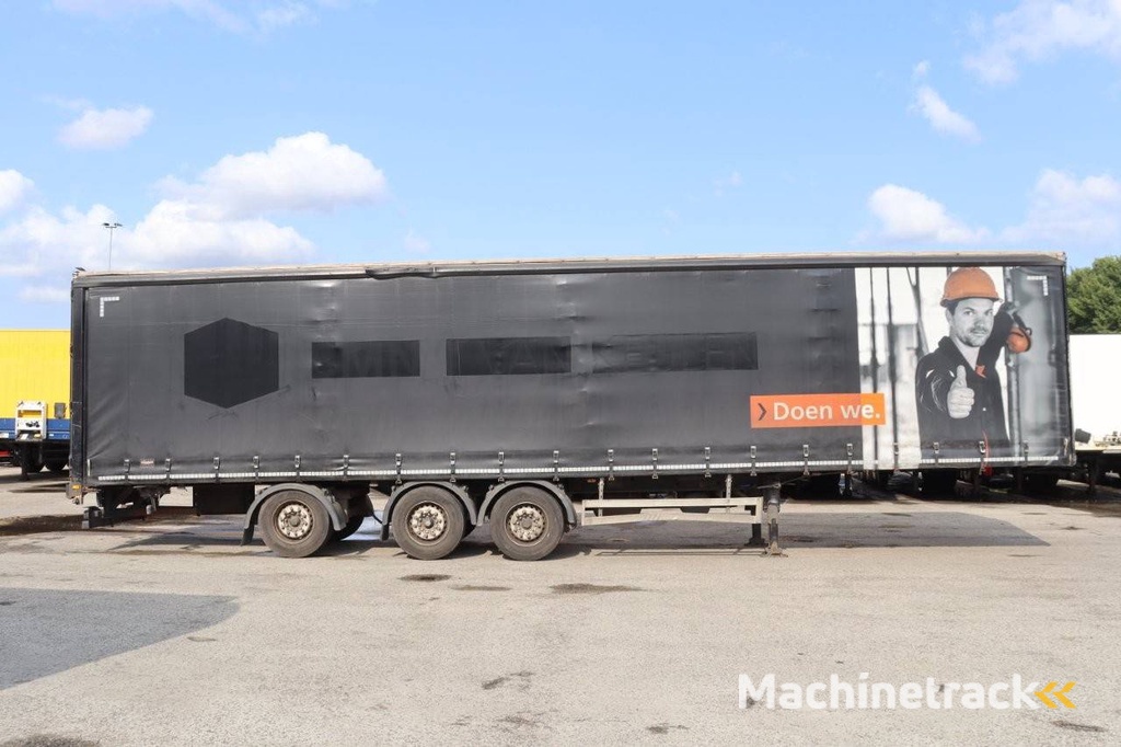 Curtainsider trailer Pacton B3-001 2007