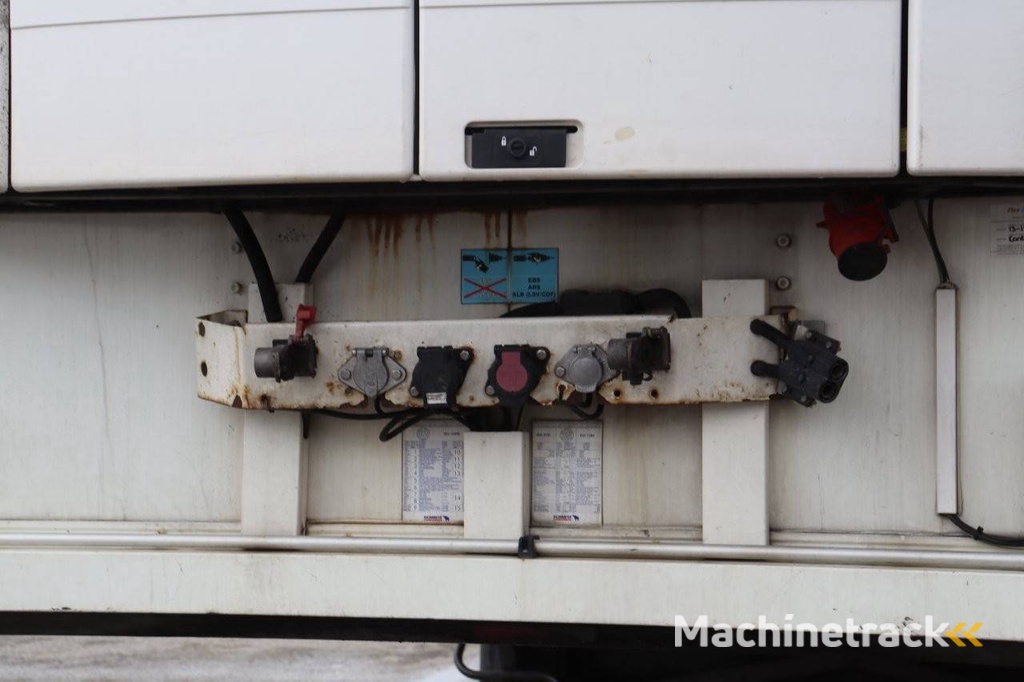 Reefer Trailer Schmitz Cargobull SKO24 2012