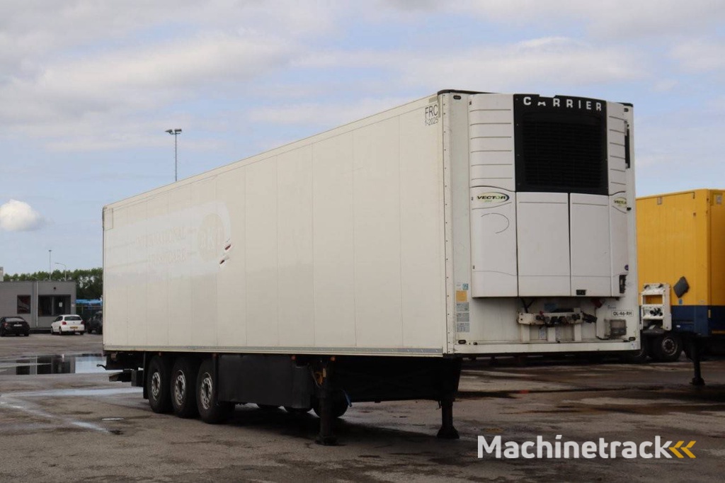 Reefer Trailer Schmitz Cargobull SKO24 2012