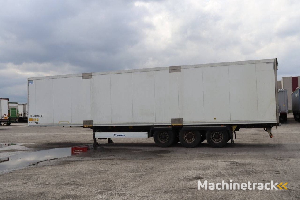 Geschlossener Anhänger Krone SD 2014