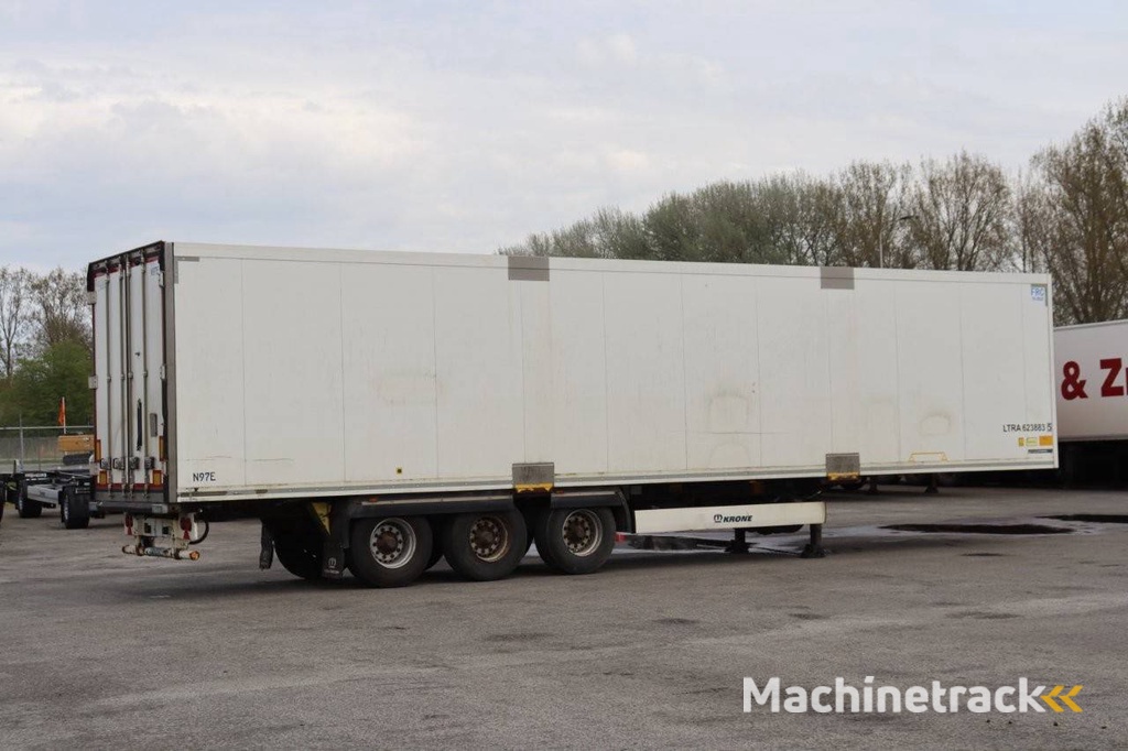 Geschlossener Anhänger Krone SD 2014