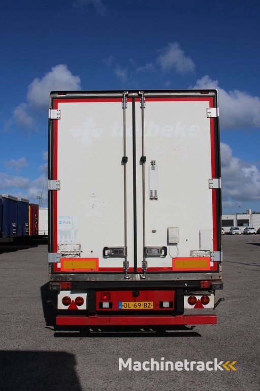 Geschlossener Anhänger Krone SD 2010