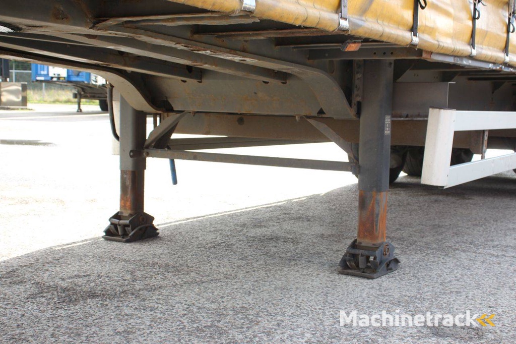 Veldhuizen Krone SD 2016 sliding tarpaulin trailer