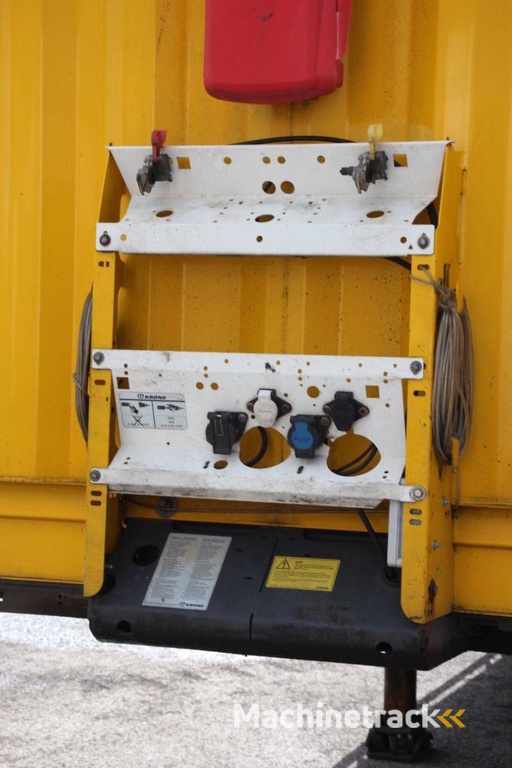 Veldhuizen Krone SD 2016 sliding tarpaulin trailer