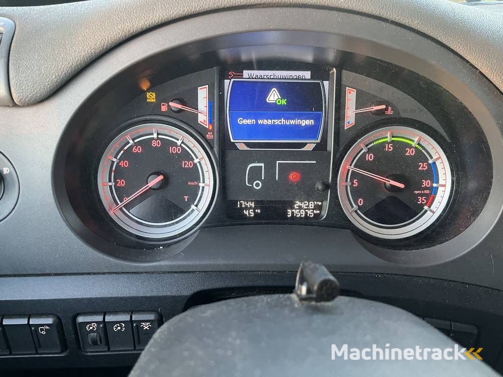 Bakwagen DAF CF230FA 4x2 Diesel 234pk 2017