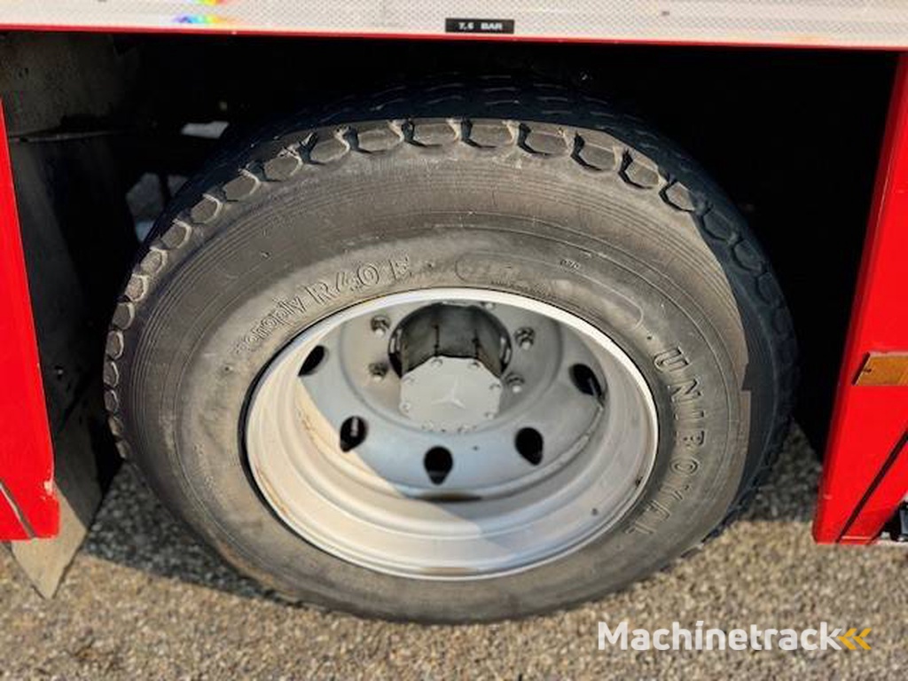 Brandweerwagen Mercedes-Benz 1124 Diesel 240pk