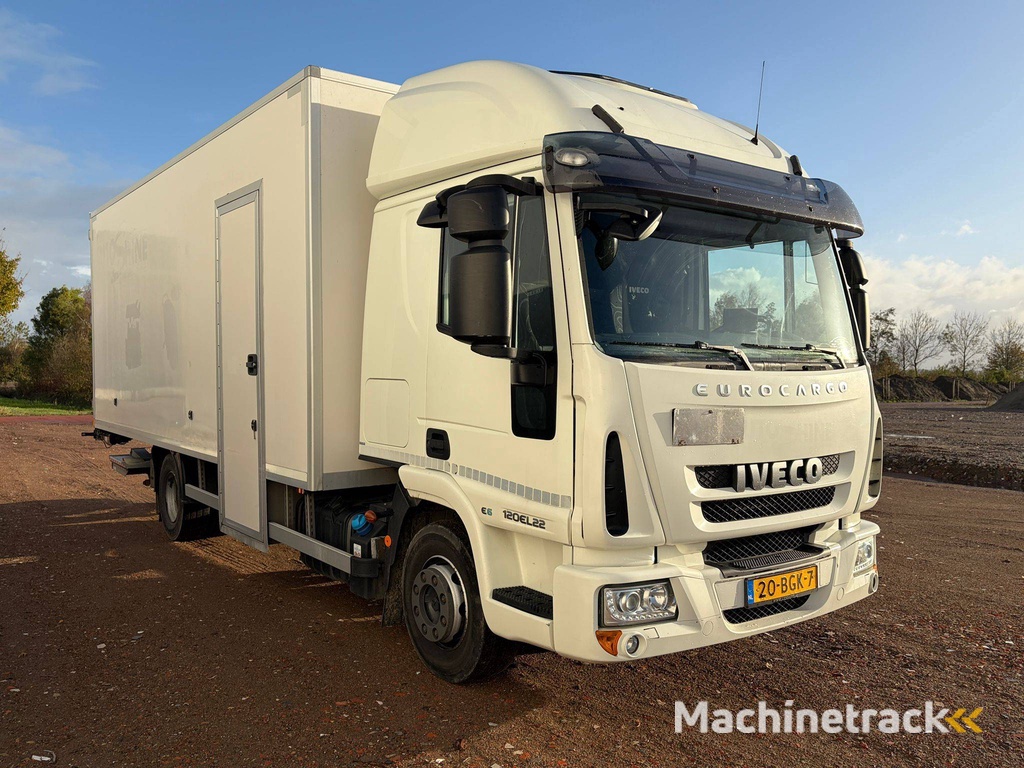 Bestelwagen Iveco 120EL Diesel 221pk 2015