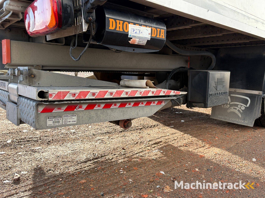 Bestelwagen Iveco 120EL Diesel 221pk 2015