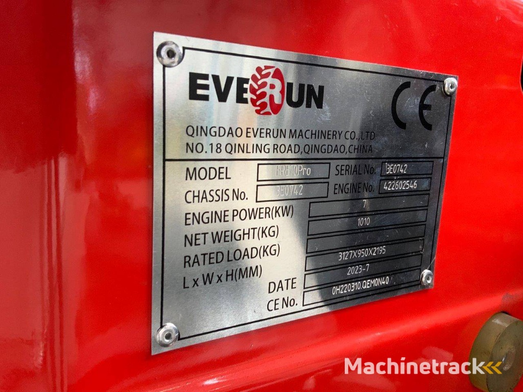 Minigraver Everun ERE10Pro Diesel 9.5pk 2025
