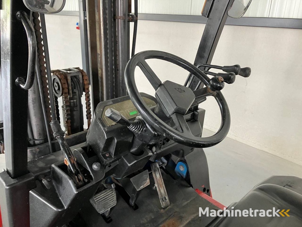 Hangcha Forklift CPCD25N-RW10 Diesel 2500kg 4.3m 2008