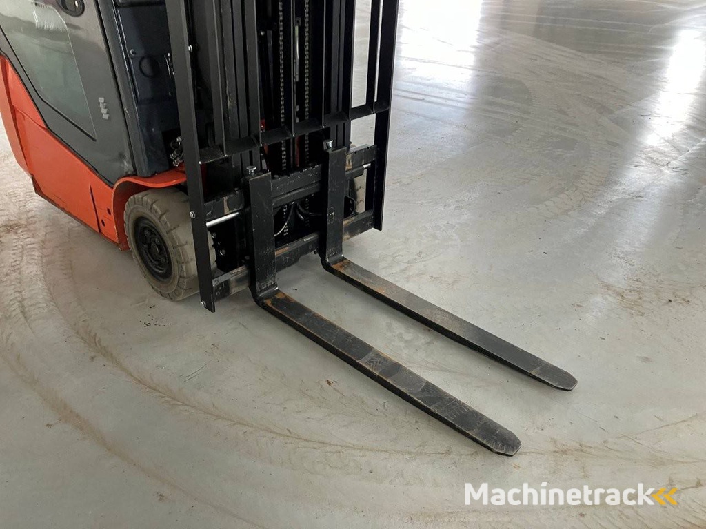 Toyota 8FBEK16T Electric Forklift 1600kg 5.0m 2020