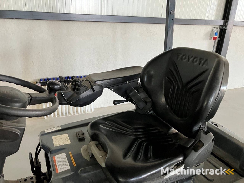 Heftruck Toyota 8FBE16T Elektrisch 1600kg 2017