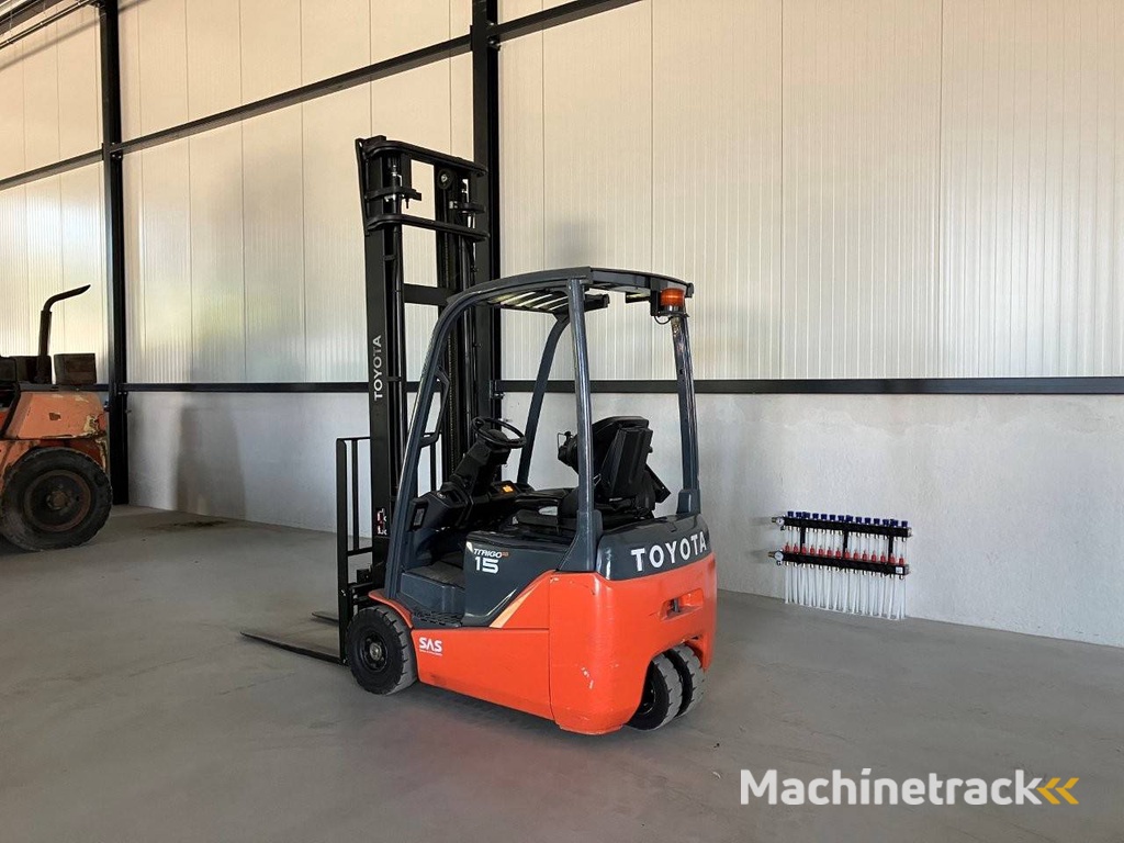 Toyota 8FBE15T Electric Forklift 1500kg 4.0m 2017