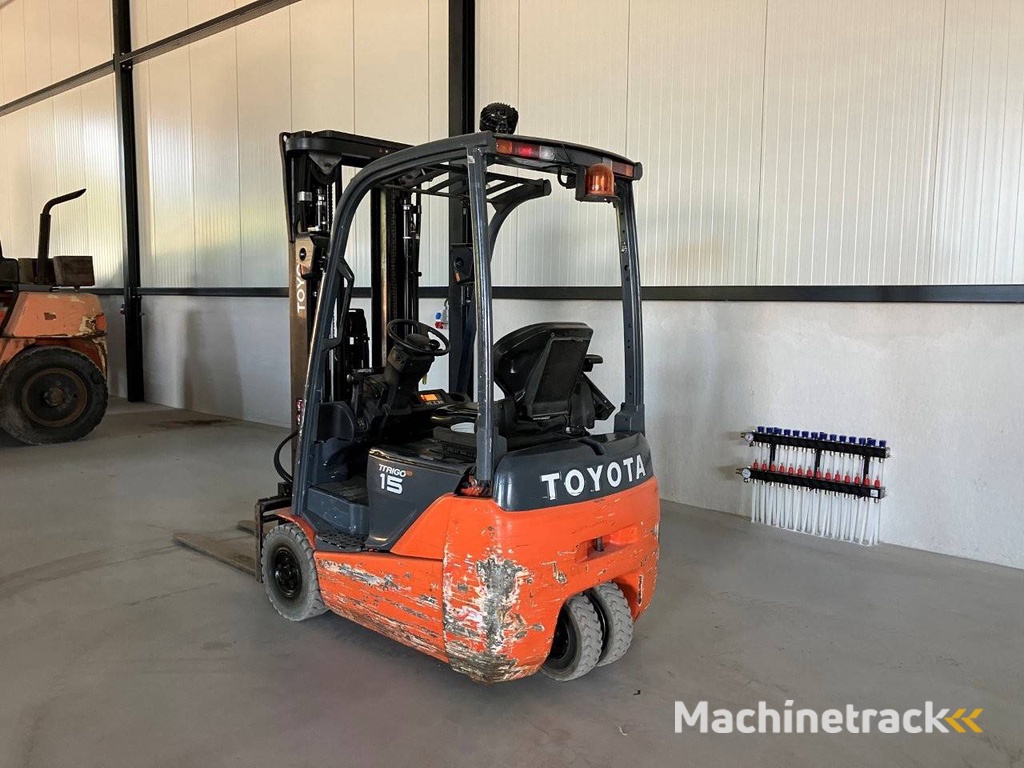 Forklift Toyota 8FBET15 Electric 1380kg 5.0m 2015