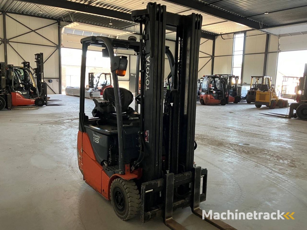 Forklift Toyota 8FBET15 Electric 1380kg 5.0m 2015