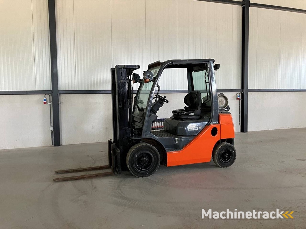 Heftruck Toyota 02-8FGF20 LPG 2000kg 4.3m 2013