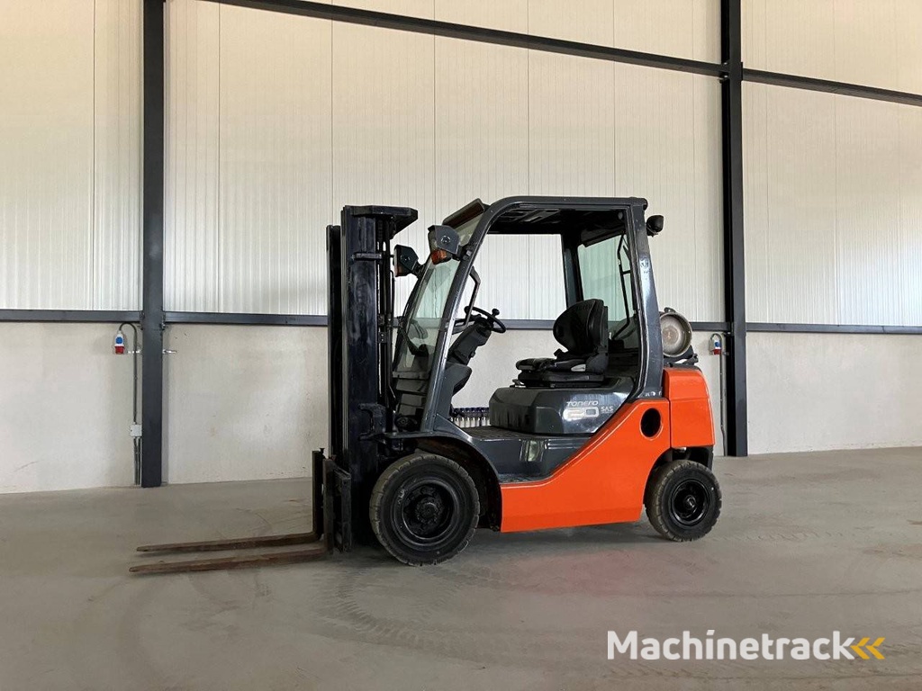 Heftruck Toyota 02-8FGF20 LPG 2000kg 4.3m 2013