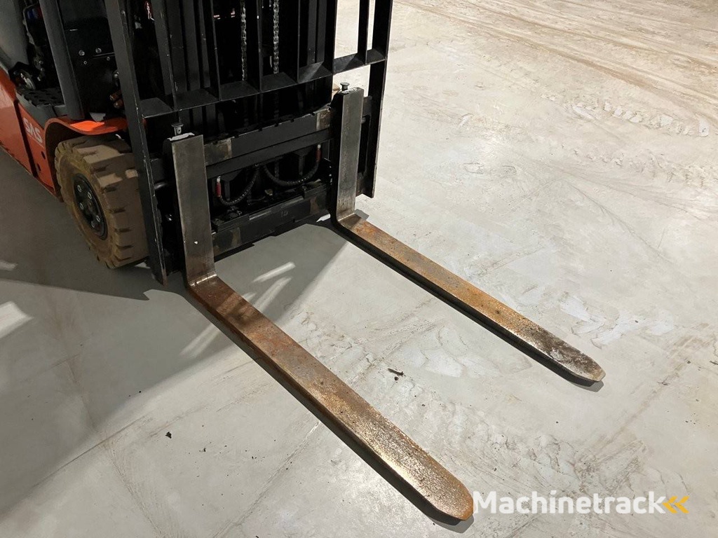 Toyota 8FBE15T Electric Forklift 1500kg 4.5m 2020