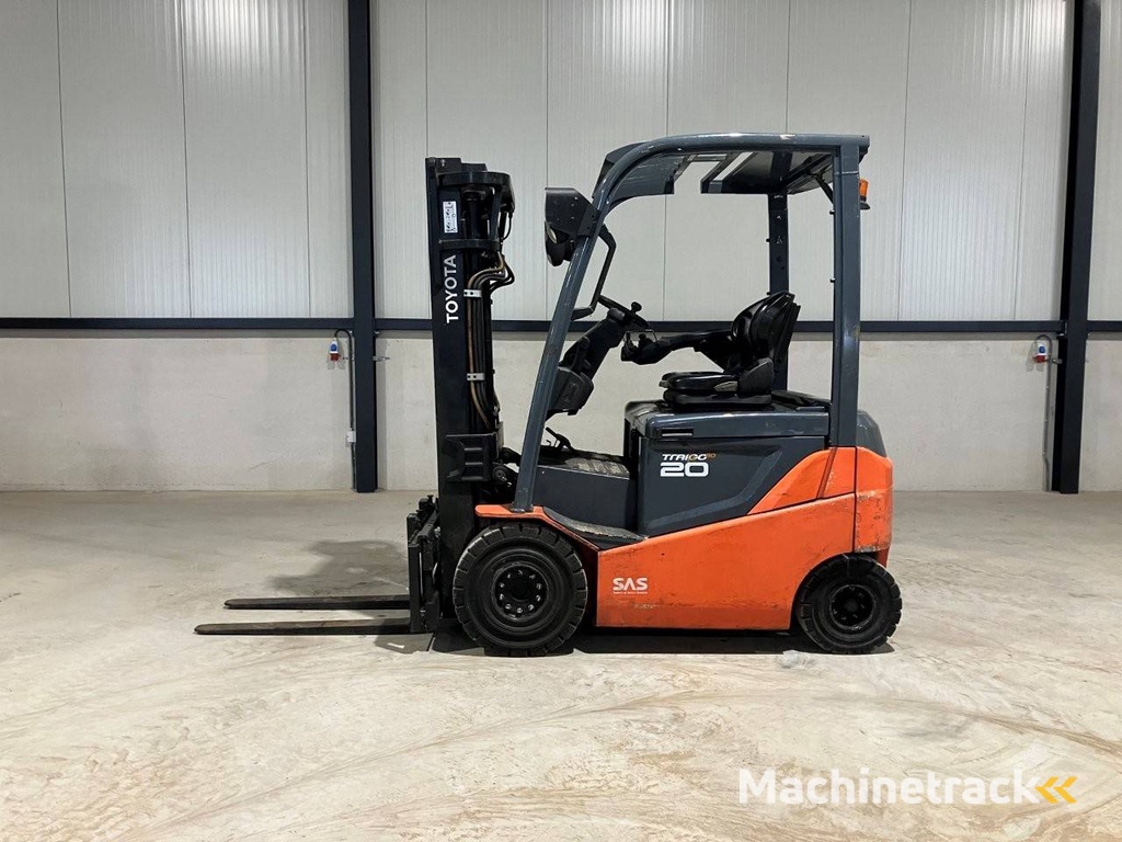 Toyota Electric Forklift 1580kg 4.3m