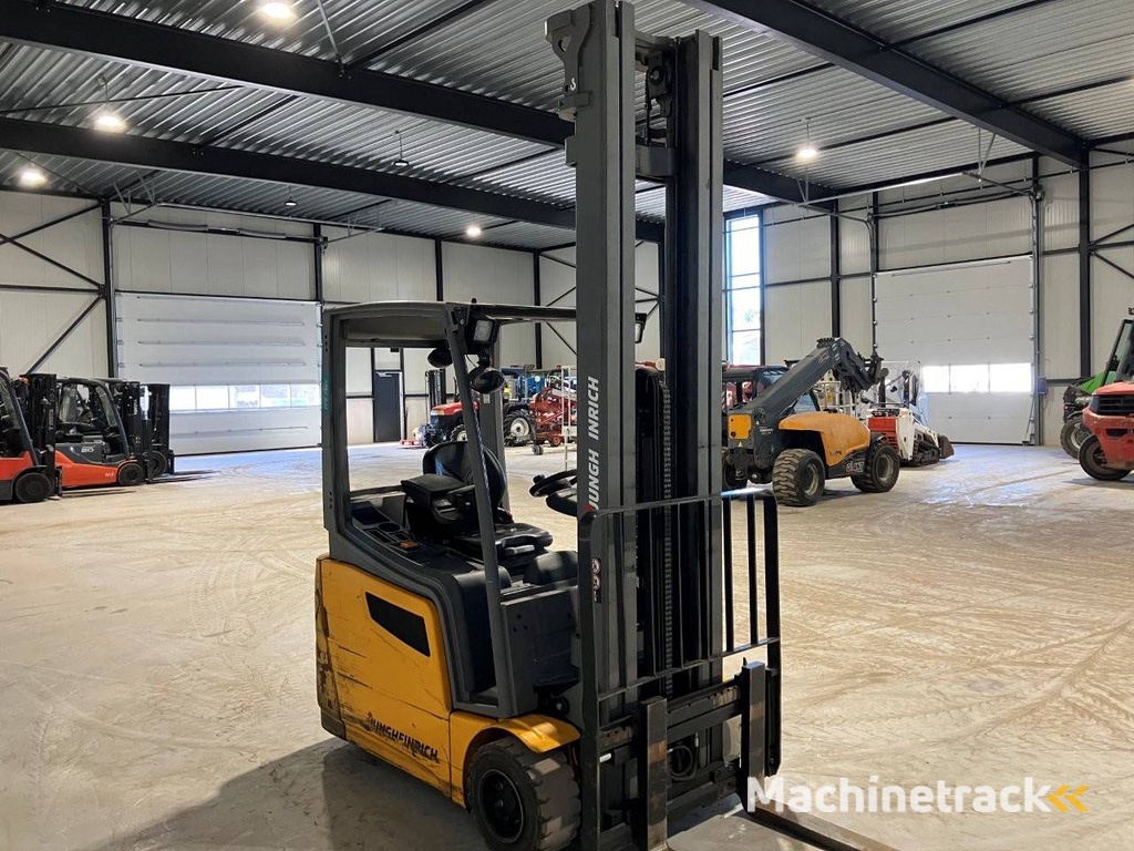 Heftruck Jungheinrich EFG 218k Elektrisch 1800kg 7m 2019