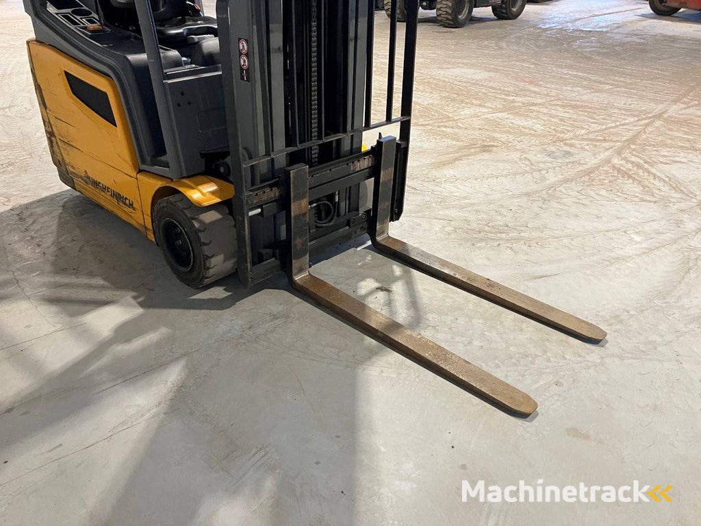 Heftruck Jungheinrich EFG 218k Elektrisch 1800kg 7m 2019
