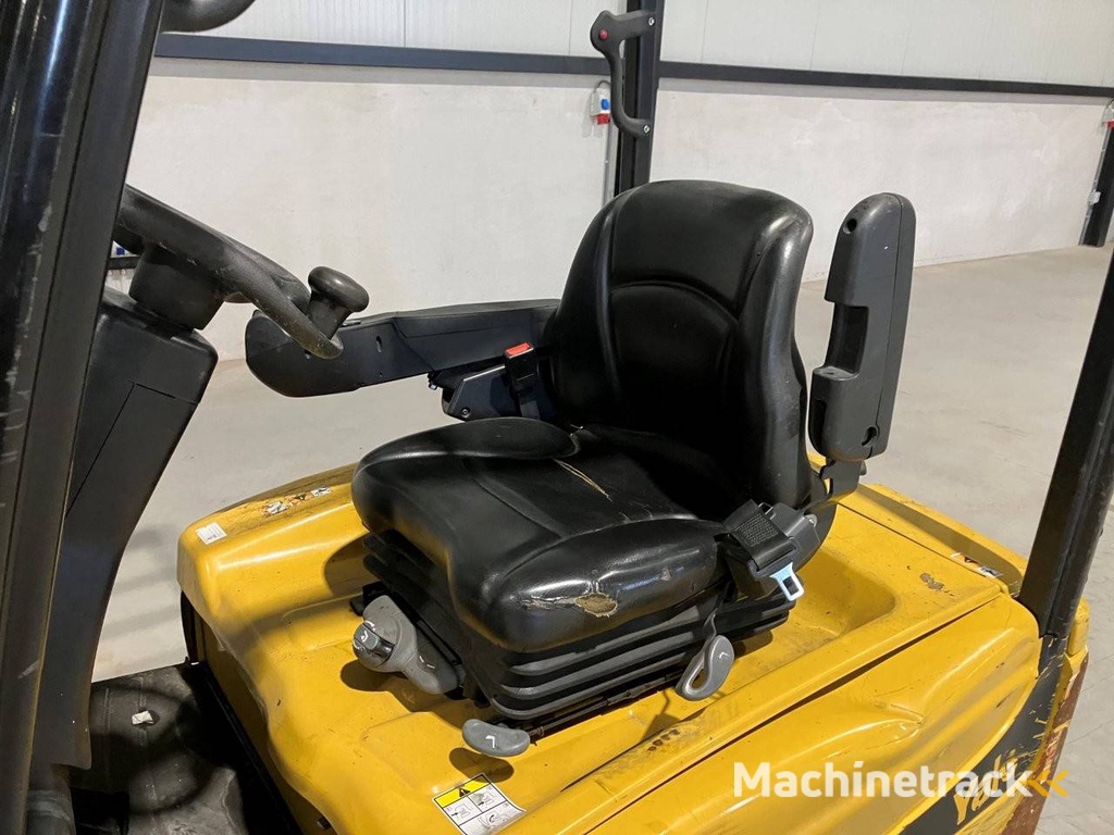 Forklift Yale ERP18VT LWB E2030 Electric 1760kg 4.6m 2015