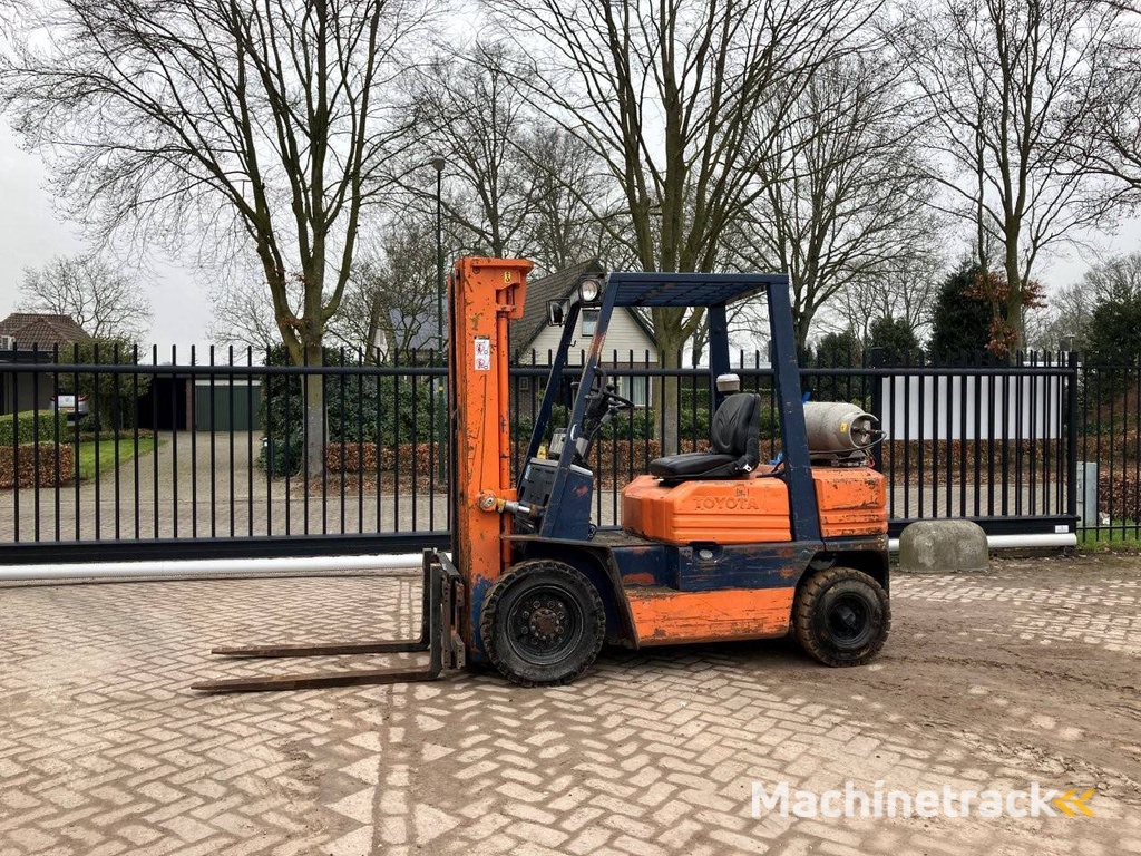 Heftruck Toyota 42-5FGF 25 LPG 2500kg 4.7m 1990