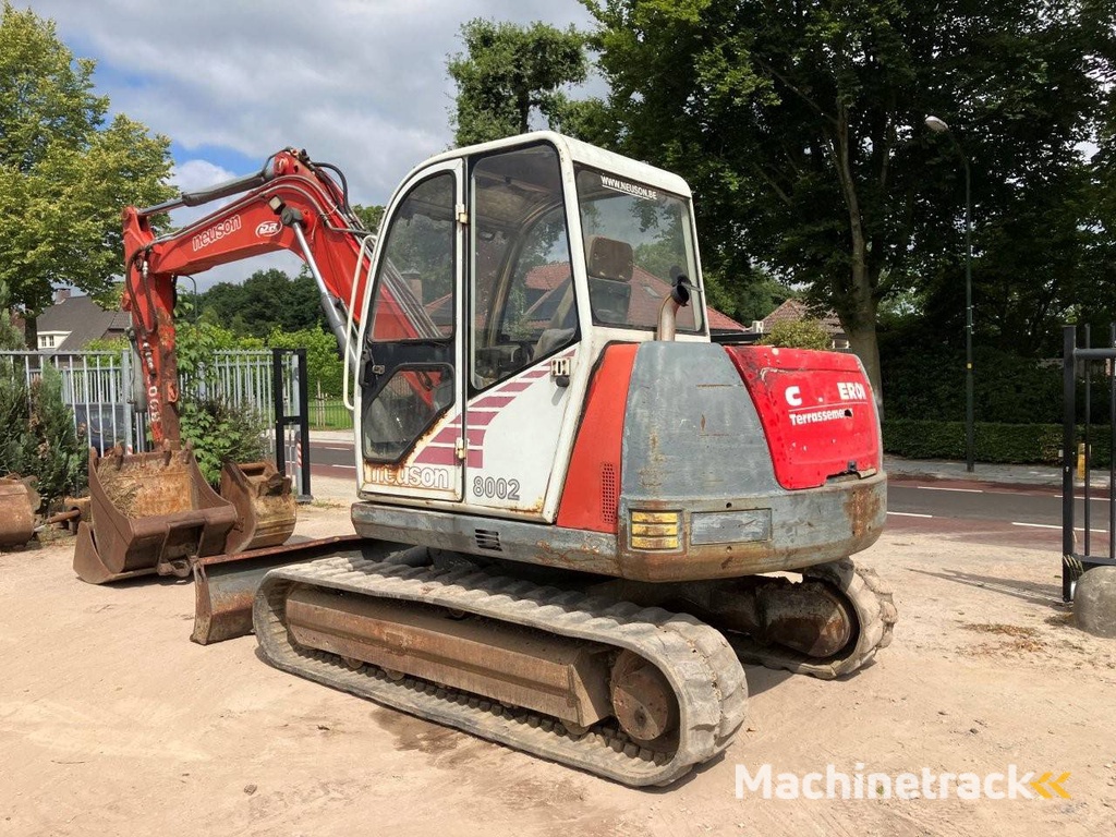 Rupsgraafmachine Neuson 8002 Diesel